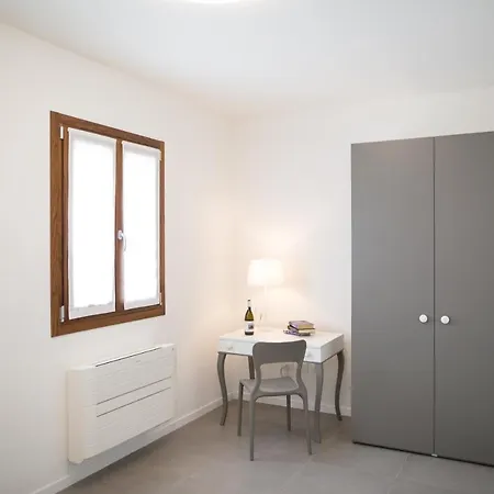 Venezia Fly Apartment Tessera